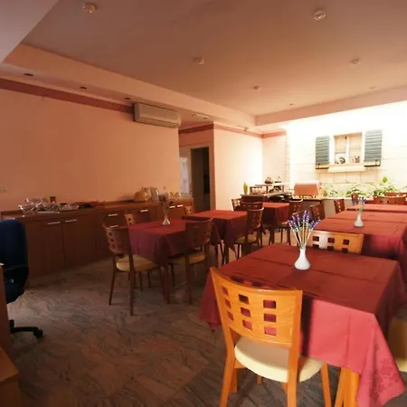 In With A Sea View, Terrace, Air Conditioning, Wifi 201-3